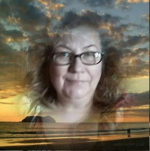 Meet your Posher, Ladessa deedee